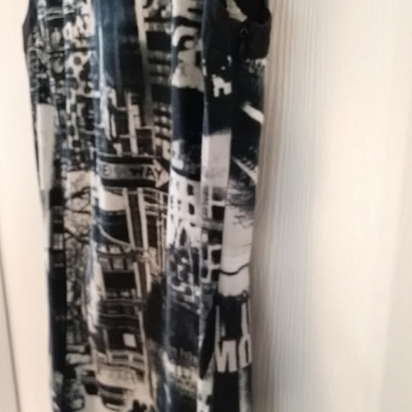 SASSY Jacqueline Riu Dress - Picture 5 of 5